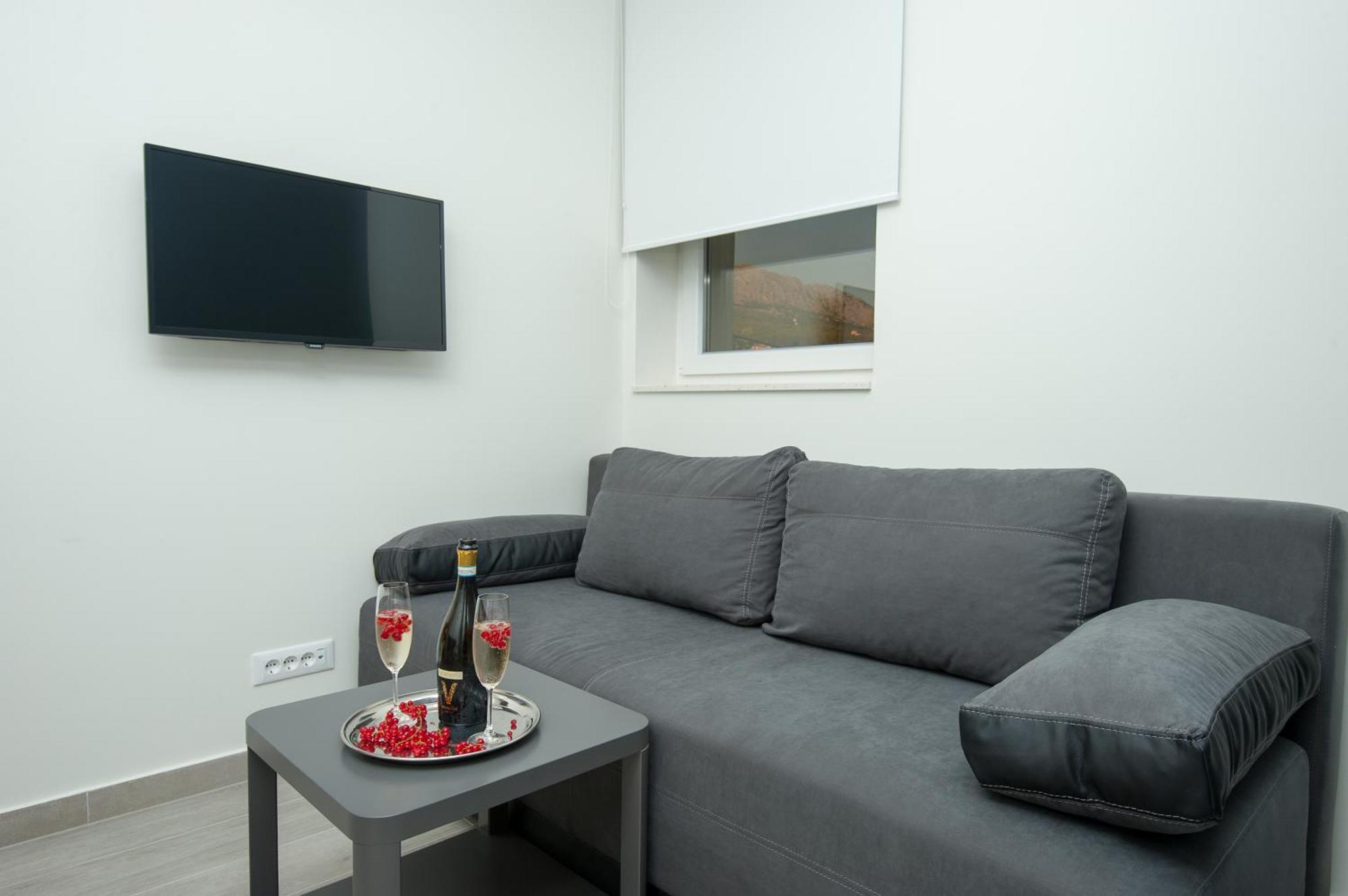 Seaside Luxury Suites Podstrana Room photo