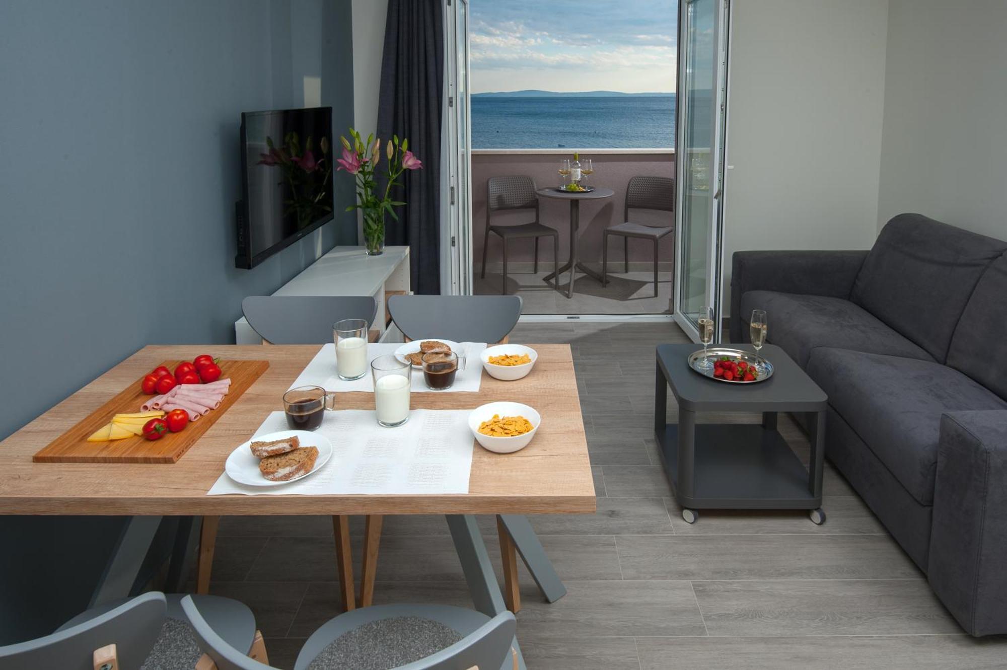 Seaside Luxury Suites Podstrana Room photo